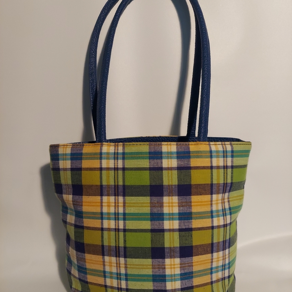 Bueno Plaid Tote with Navy Handles